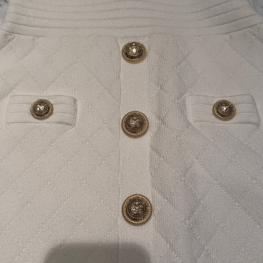 Balmain
Button embellished quilted dress - Picture 16 of 17